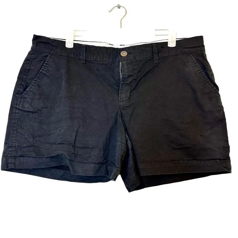 Old Navy Regular Flat Front Chino Shorts Black Size 12